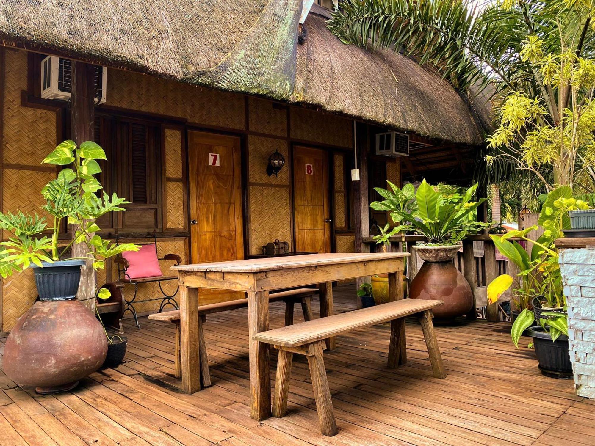 Mount Pinatubo Base Camp At Casa Hermogina Santa Juliana Eksteriør bilde
